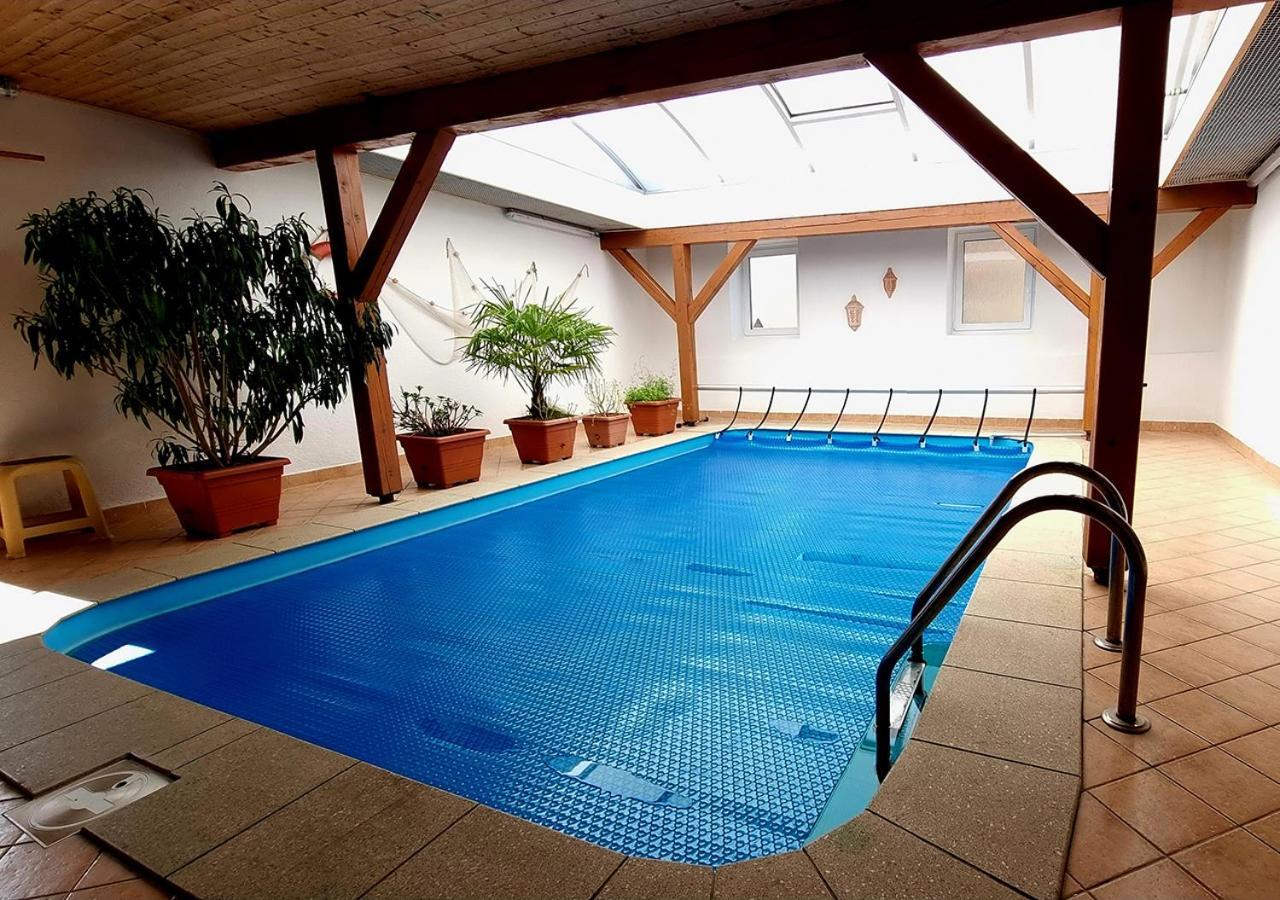 Holiday Home Kvitek Ctetin Ngoại thất bức ảnh